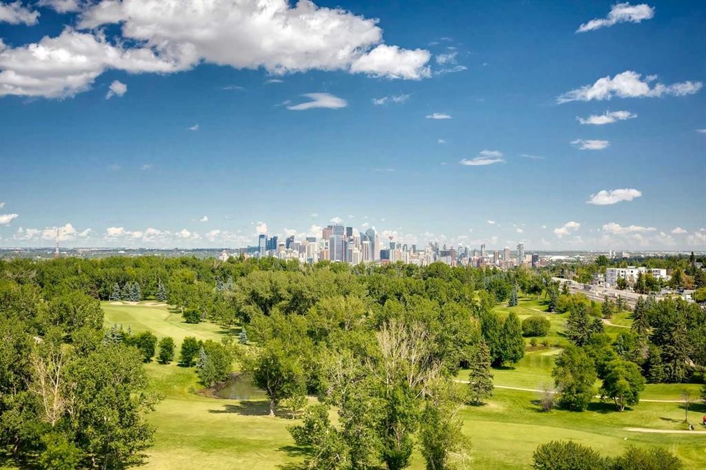 132-99 Spruce Place Sw, Calgary, AB