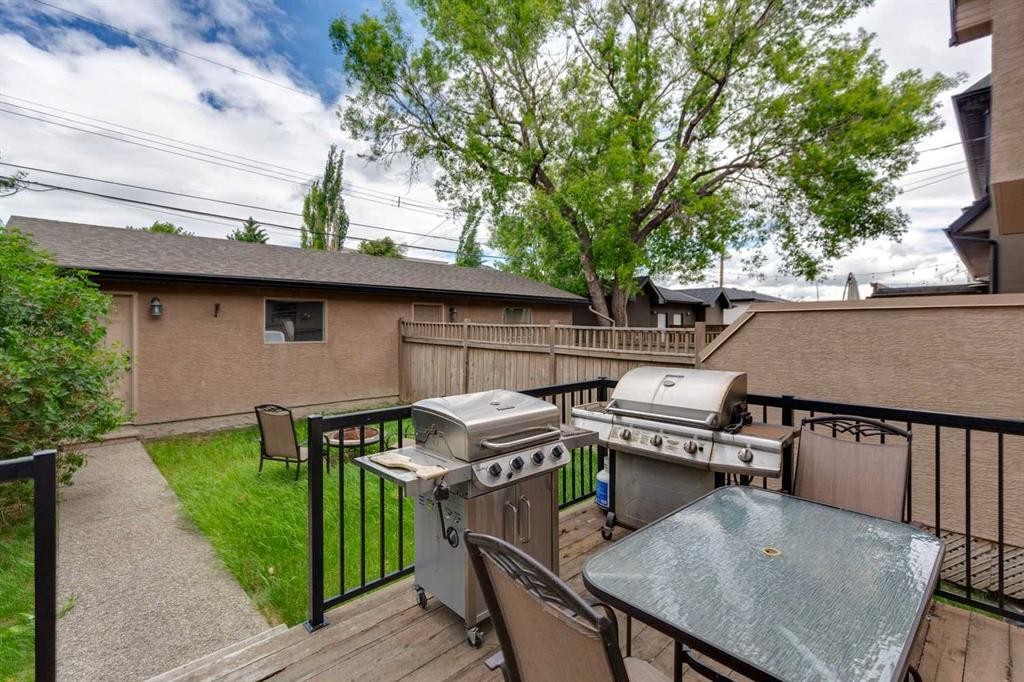 446 18 Avenue Ne, Calgary, AB - Outdoor With Deck Patio Veranda With Exterior