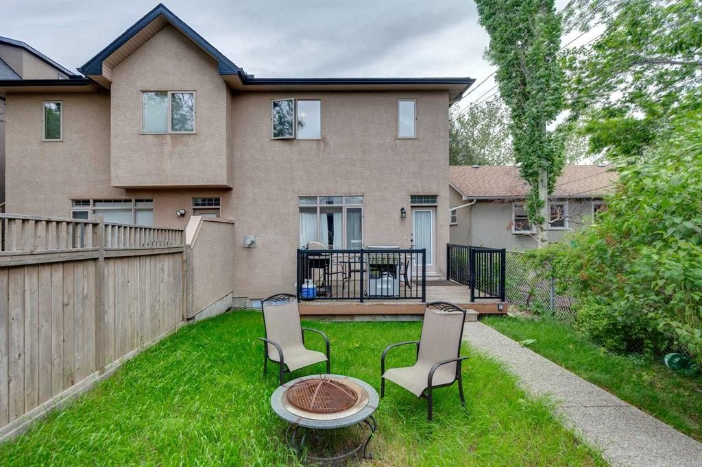 446 18 Avenue Ne, Calgary, AB - Outdoor With Deck Patio Veranda