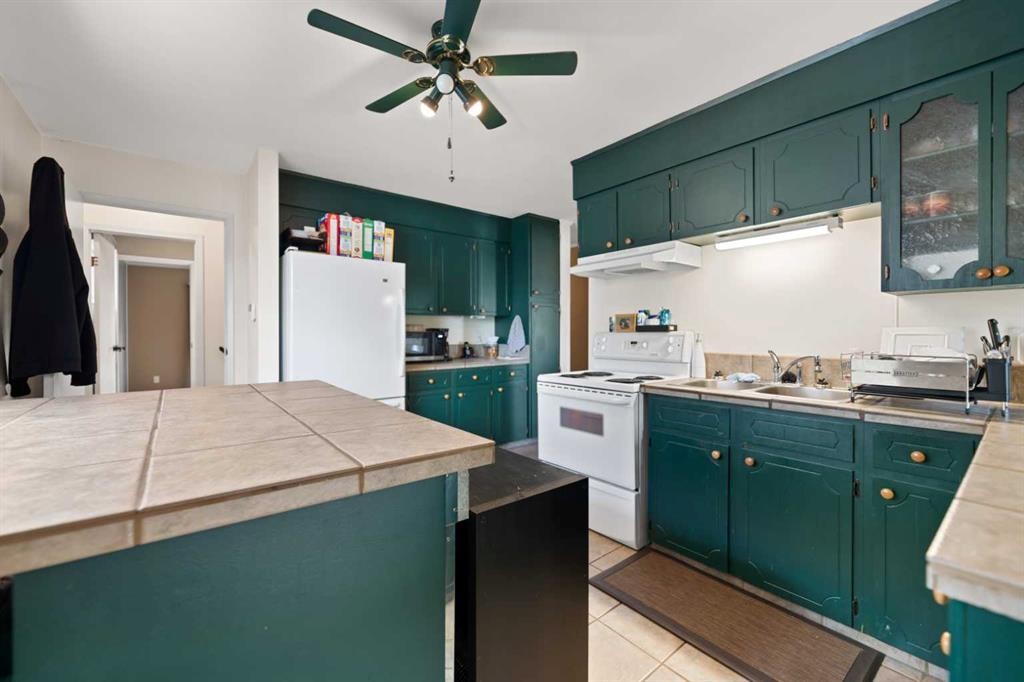 6756 Huntchester Road Ne, Calgary, AB