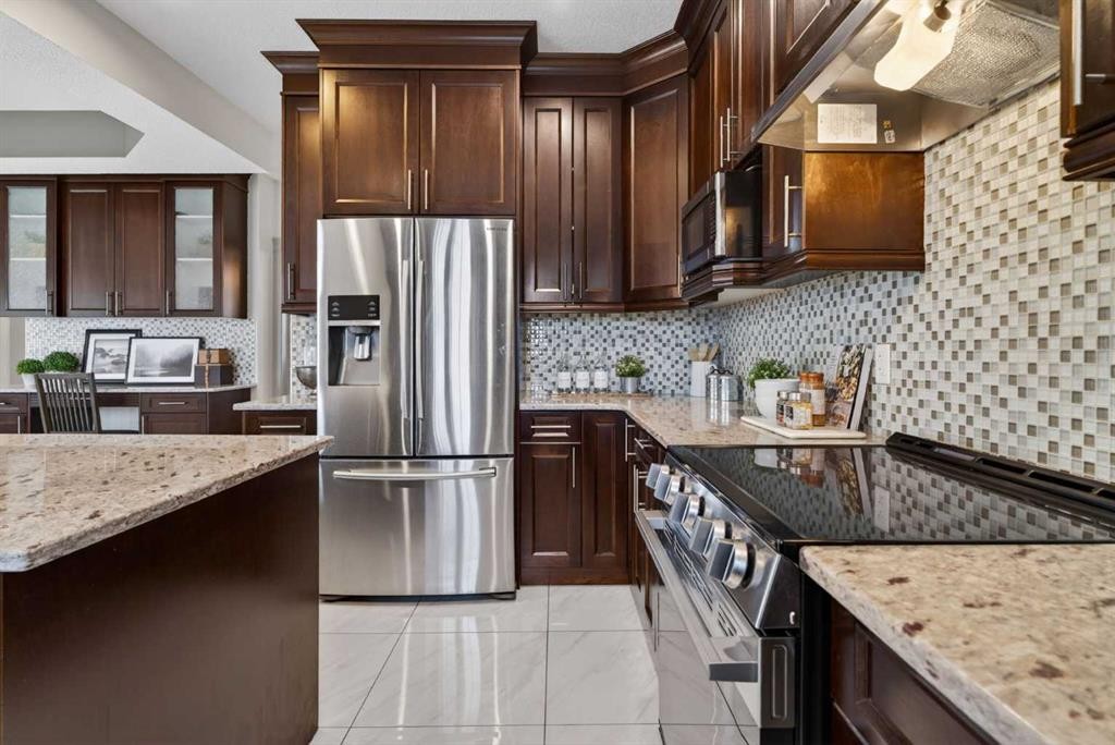 647 Fraser Vista Nw, Edmonton, AB