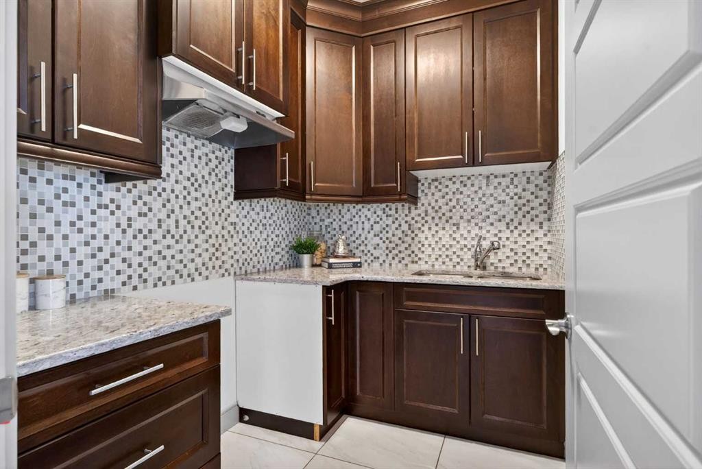 647 Fraser Vista Nw, Edmonton, AB