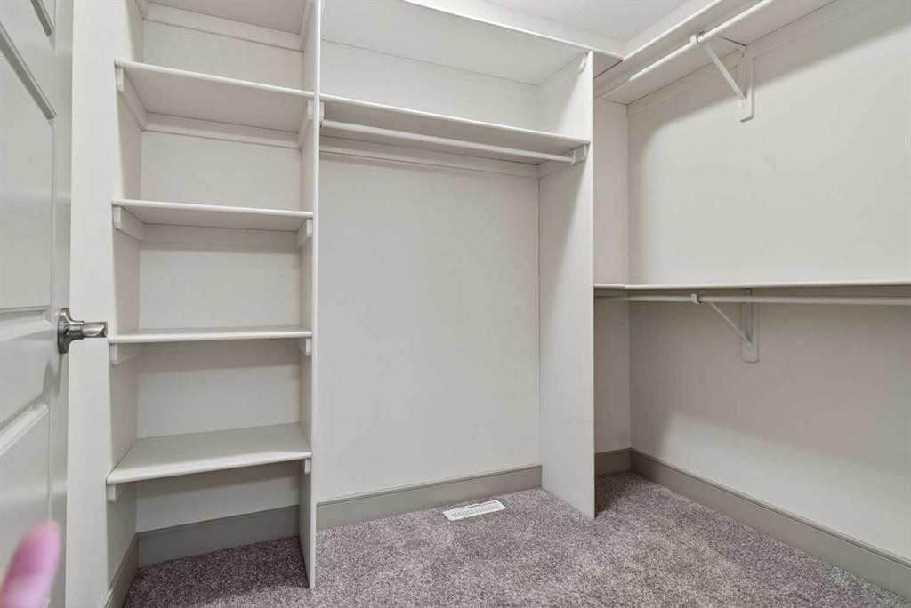 647 Fraser Vista Nw, Edmonton, AB