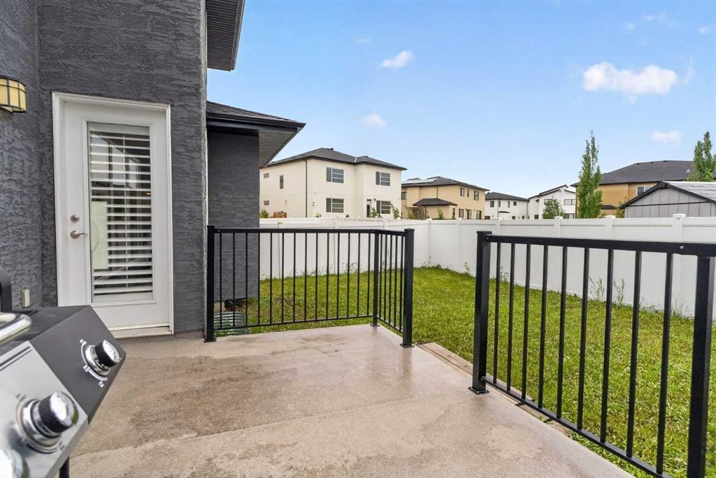 647 Fraser Vista Nw, Edmonton, AB