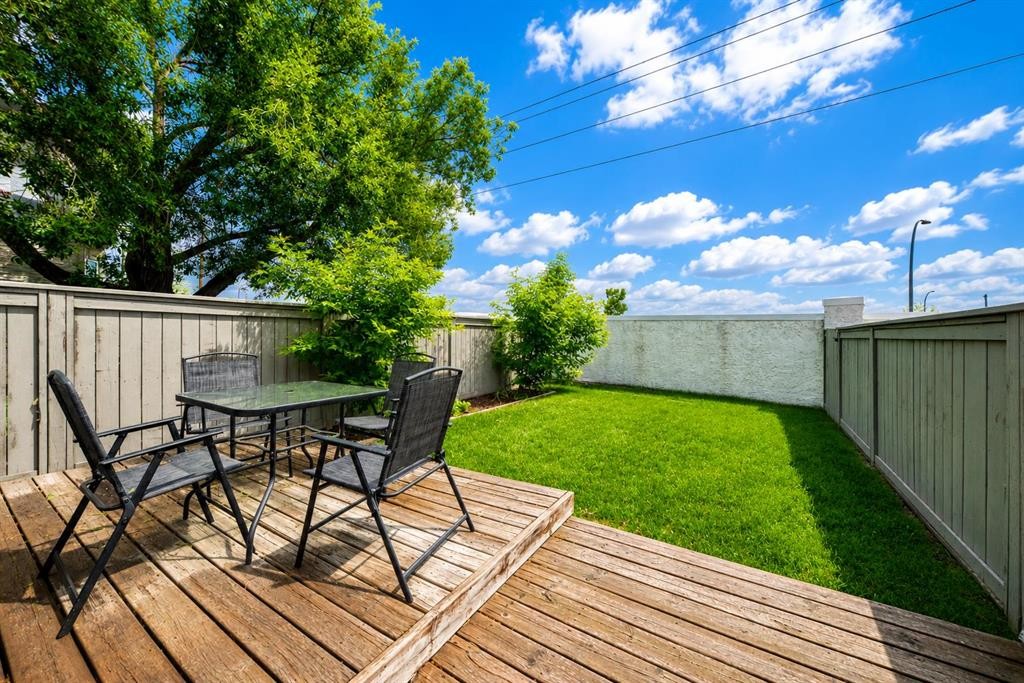 89 Bedford Manor Ne, Calgary, AB