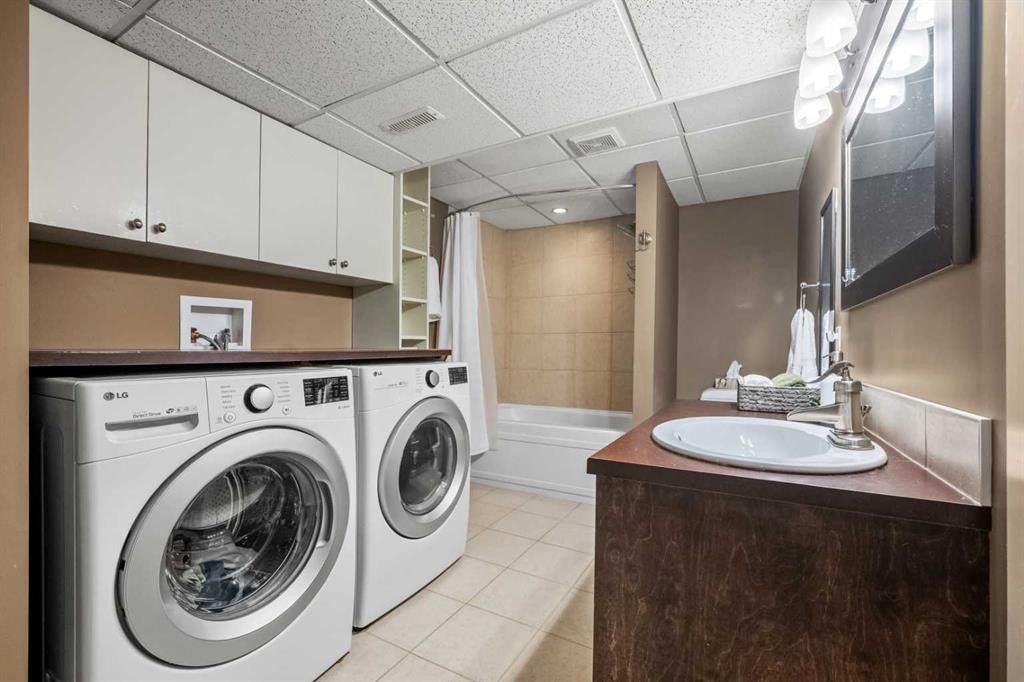 39 Deermoss Place Se, Calgary, AB