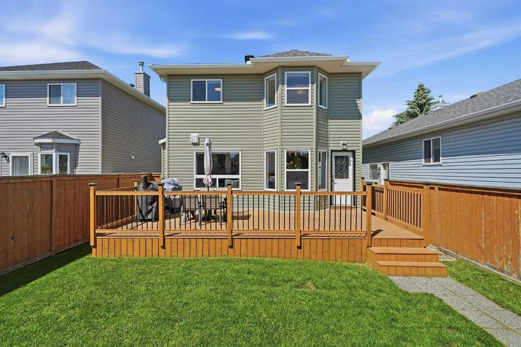 316 Harvest Rose Circle Ne, Calgary, AB