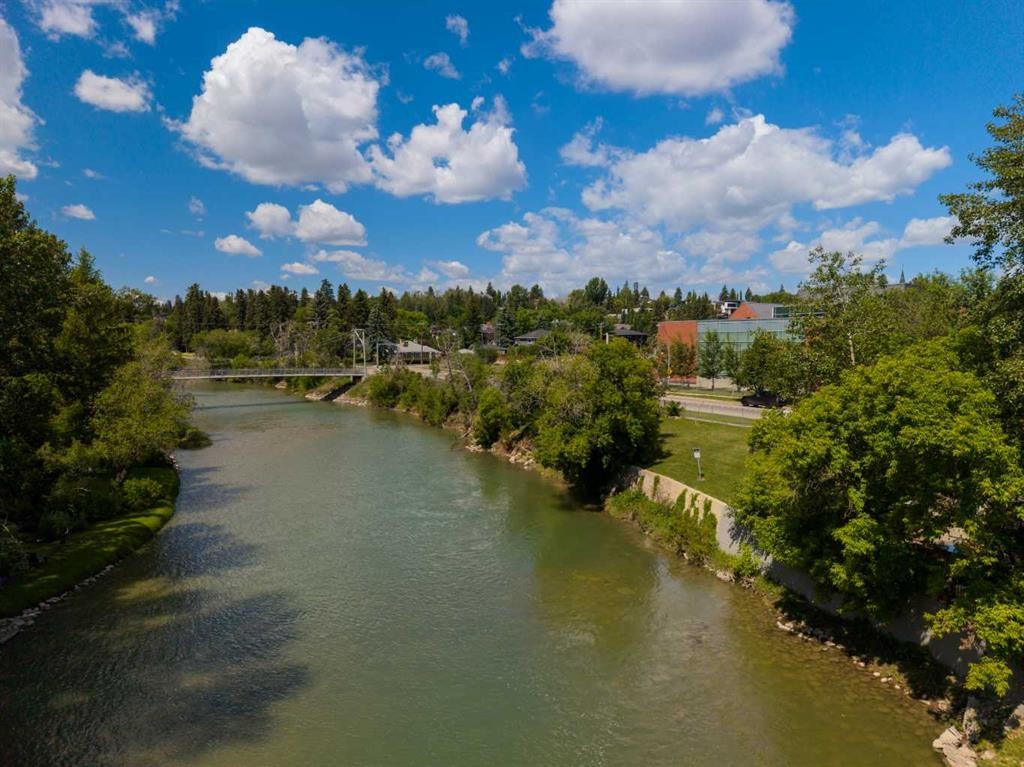 715 Sifton Boulevard Sw, Calgary, AB