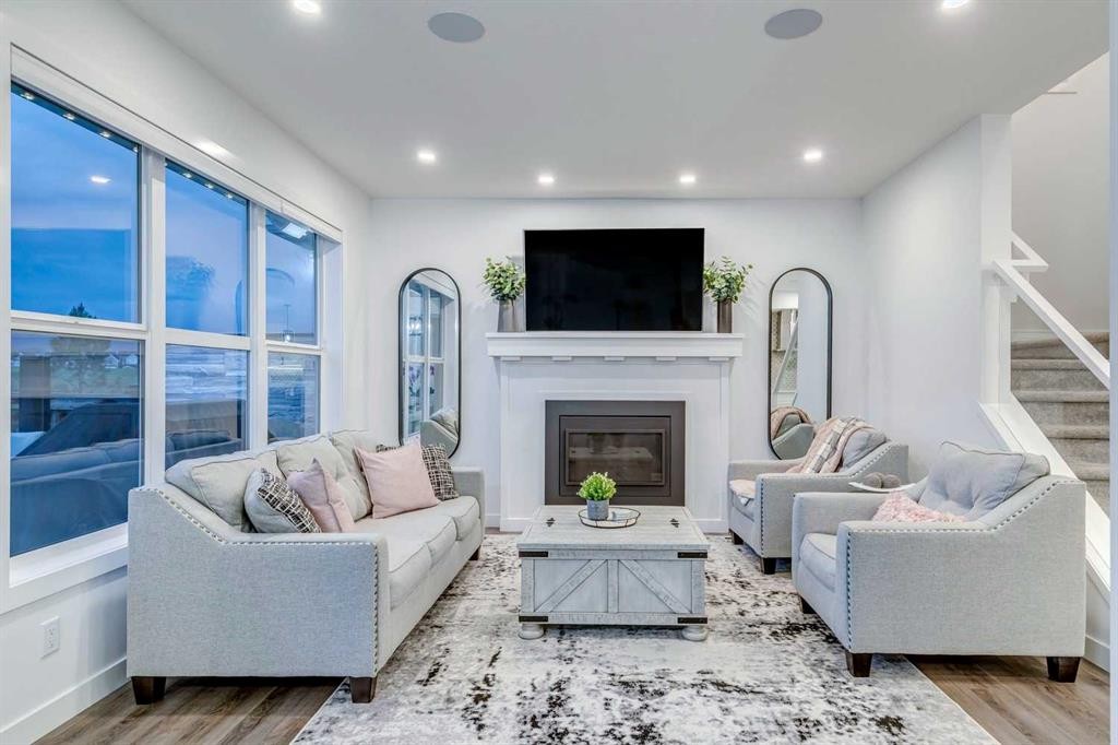 49 Masters Terrace Se, Calgary, AB