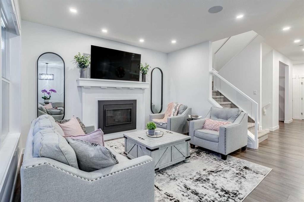 49 Masters Terrace Se, Calgary, AB