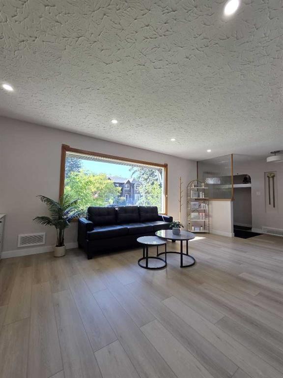 4308 2 Street Nw, Calgary, AB