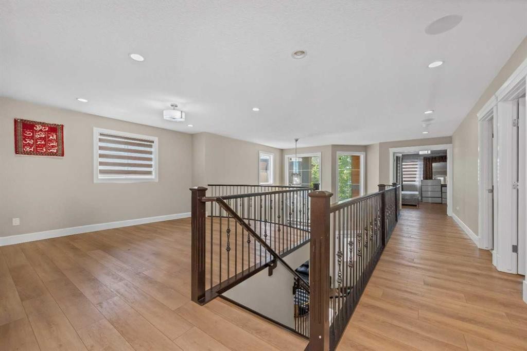 30 Saddlelake View Ne, Calgary, AB