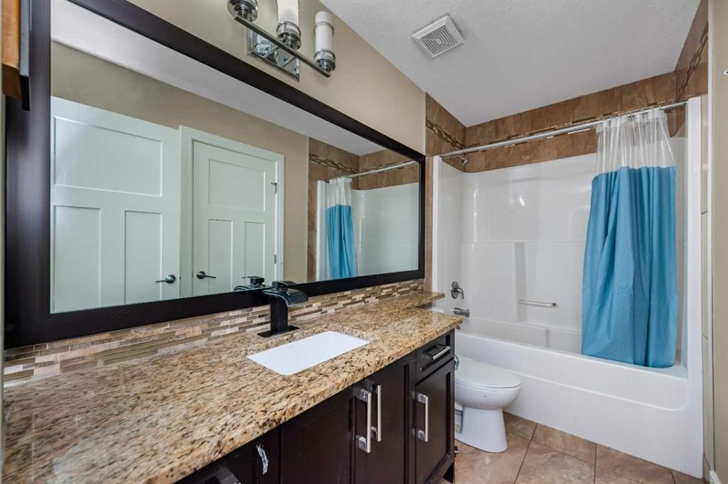 30 Saddlelake View Ne, Calgary, AB