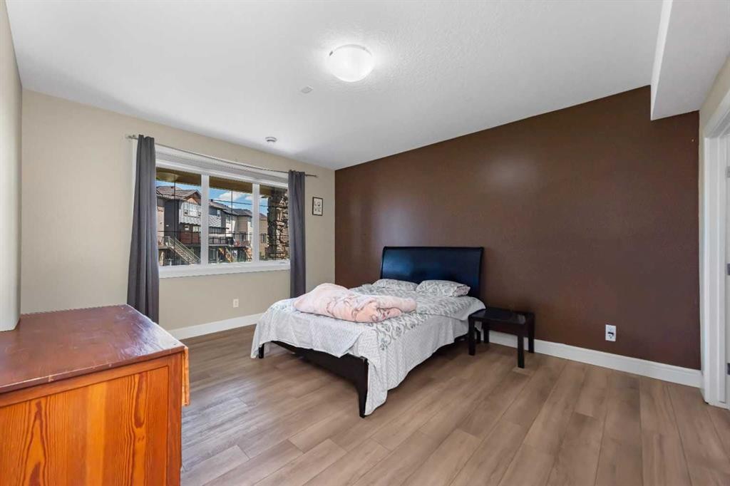 30 Saddlelake View Ne, Calgary, AB