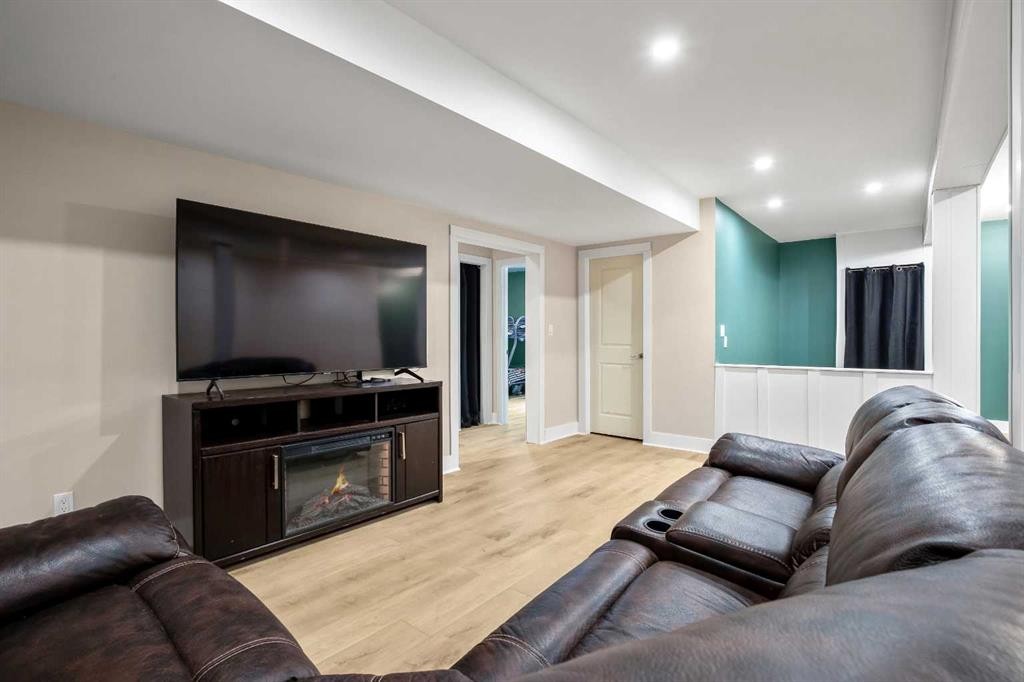 336 Butte Place, Stavely, AB - Indoor