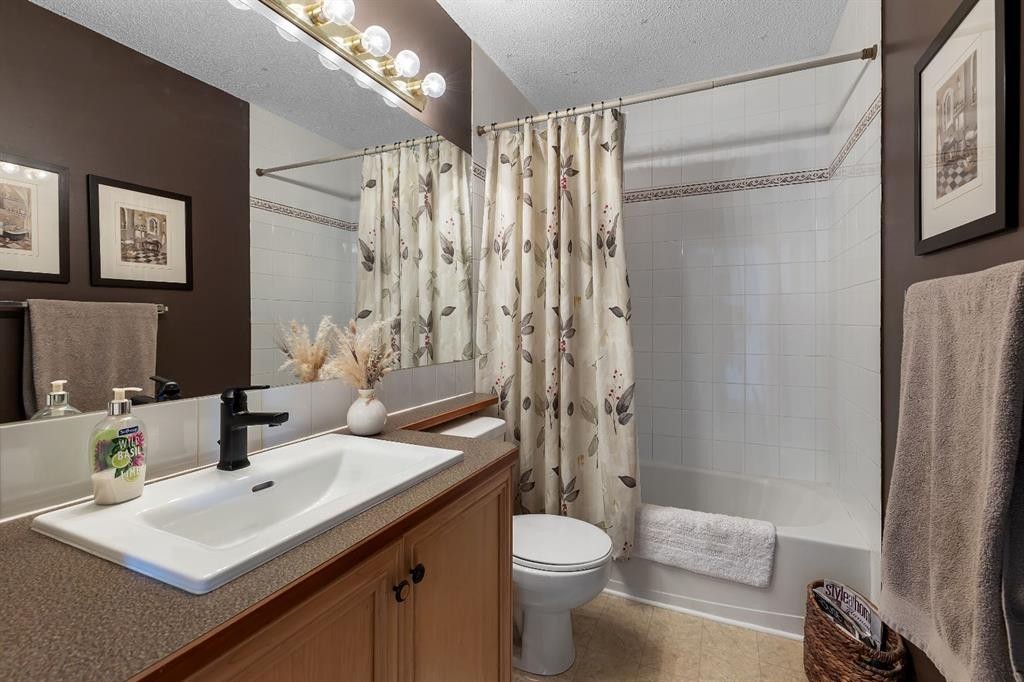 150 River Rock Place Se, Calgary, AB