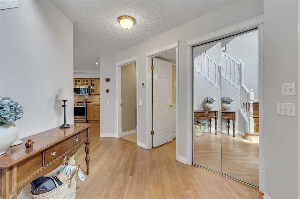 150 River Rock Place Se, Calgary, AB