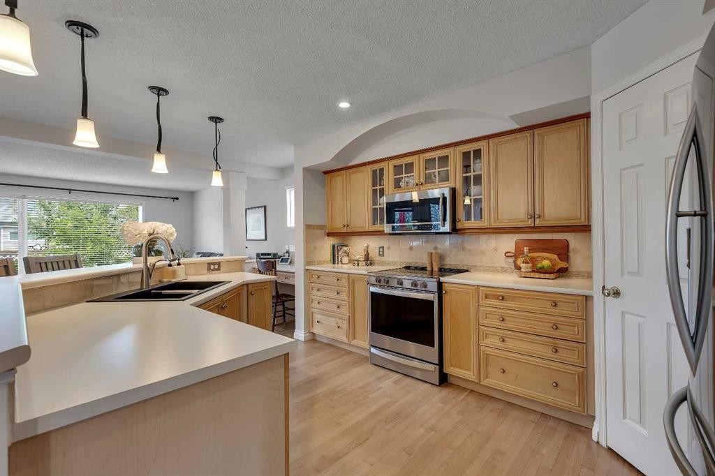 150 River Rock Place Se, Calgary, AB