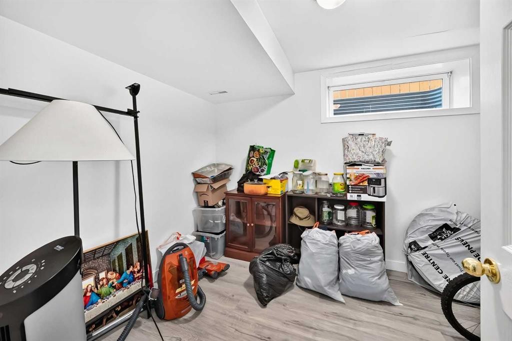 205 Hidden Hills Place Nw, Calgary, AB - Indoor Photo Showing Other Room