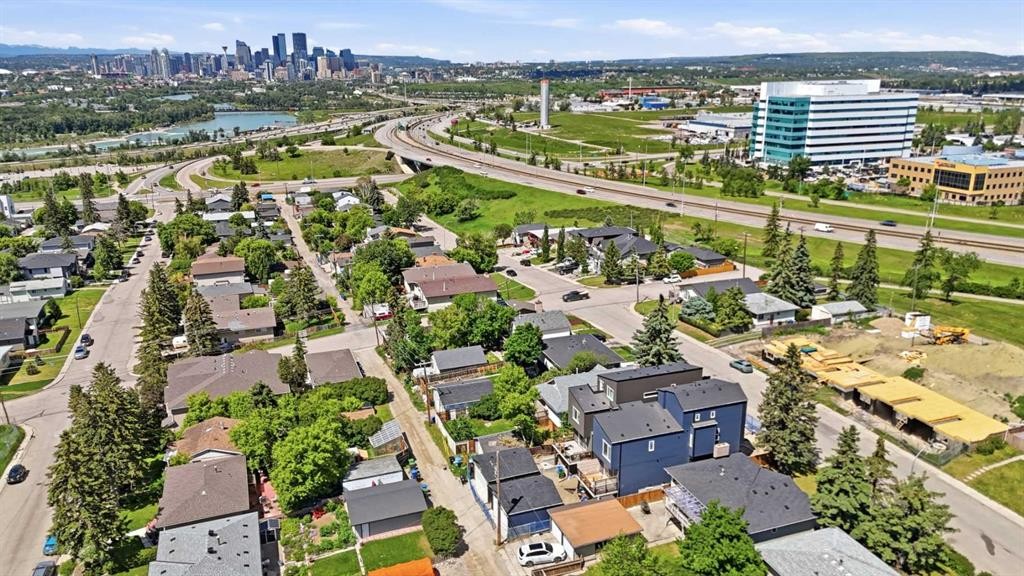 2713 9 Avenue Se, Calgary, AB