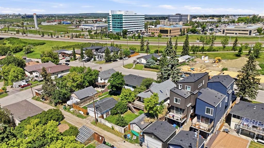 2713 9 Avenue Se, Calgary, AB