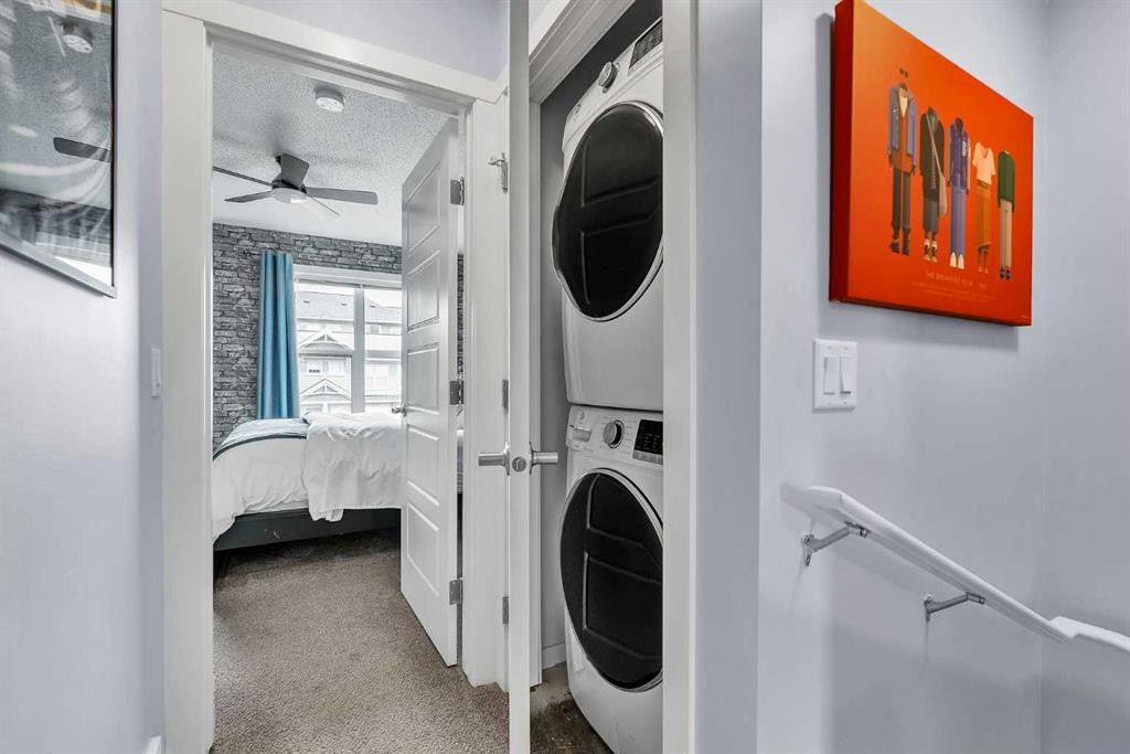 406 Cranbrook Square Se, Calgary, AB