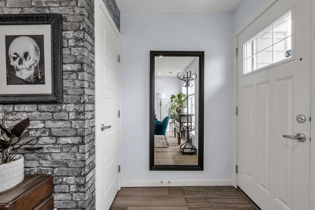 406 Cranbrook Square Se, Calgary, AB