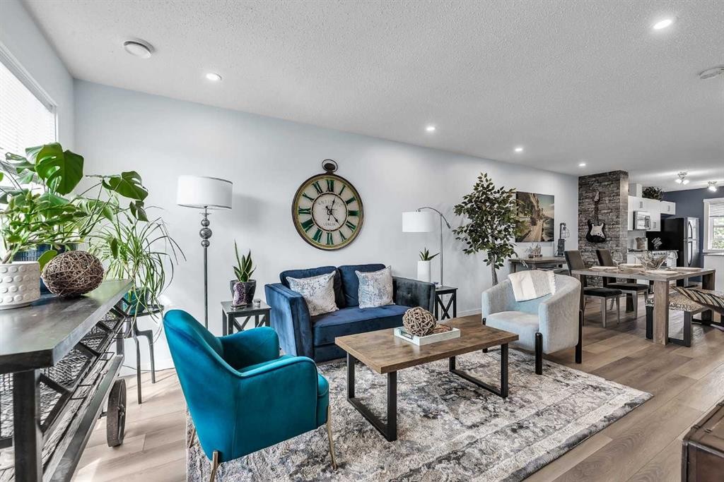 406 Cranbrook Square Se, Calgary, AB