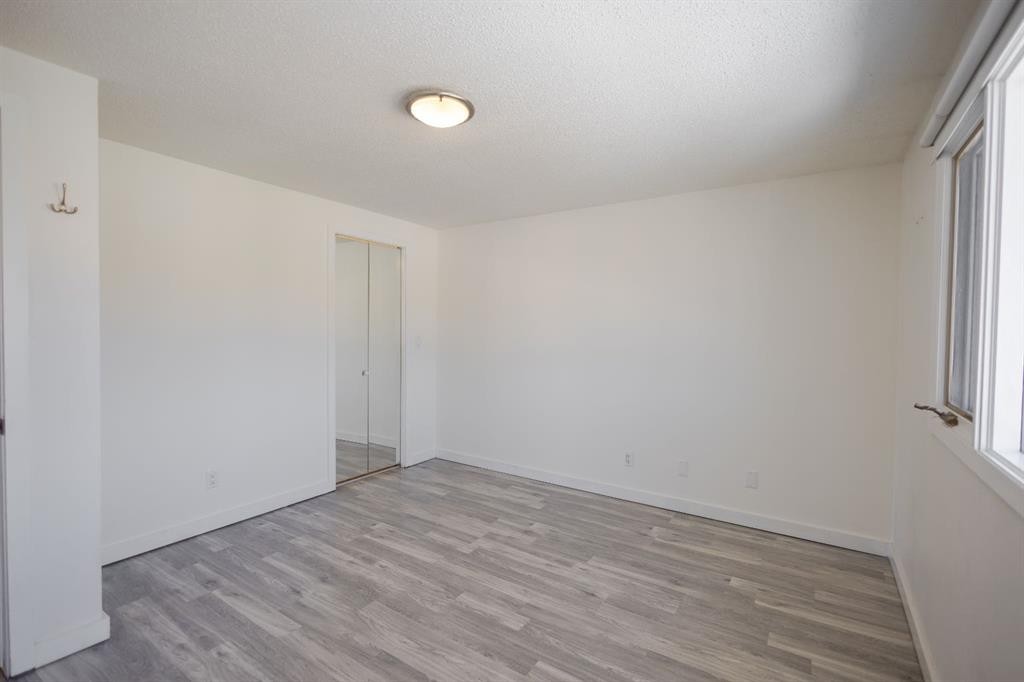 11-116 Silver Crest Drive Nw, Calgary, AB