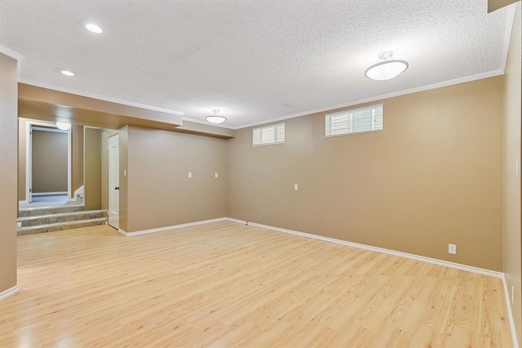2144 Chilcotin Road Nw, Calgary, AB