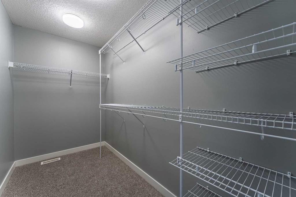 136 Legacy Circle Se, Calgary, AB