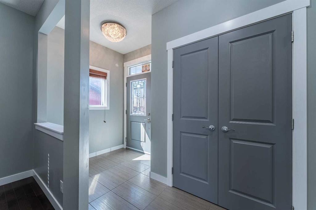 136 Legacy Circle Se, Calgary, AB