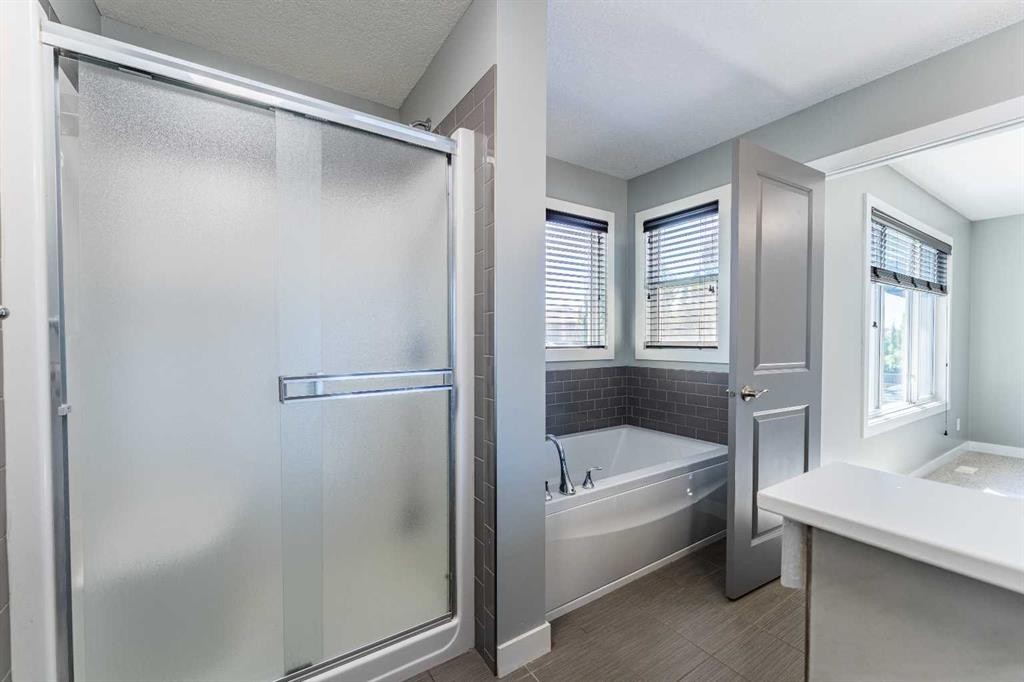 136 Legacy Circle Se, Calgary, AB