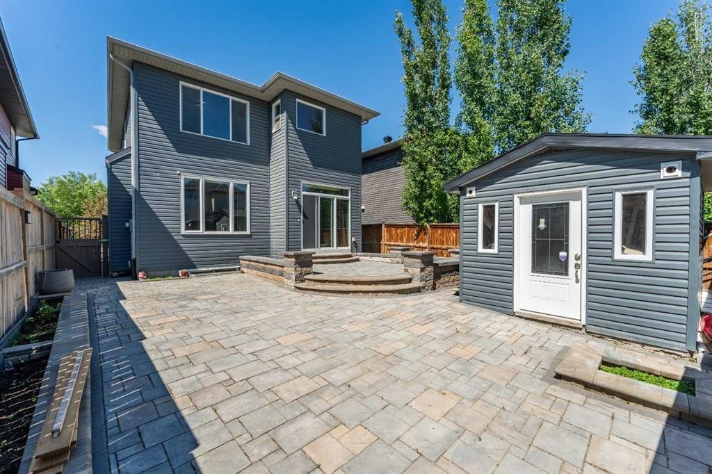 136 Legacy Circle Se, Calgary, AB