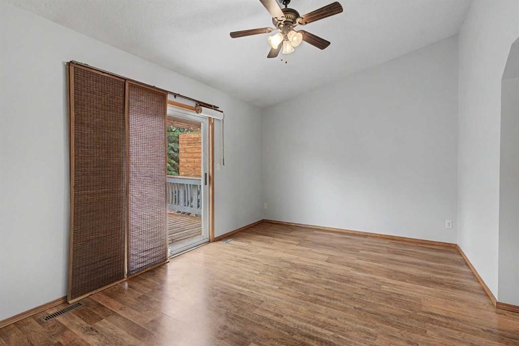622 3 Street, Strathmore, AB