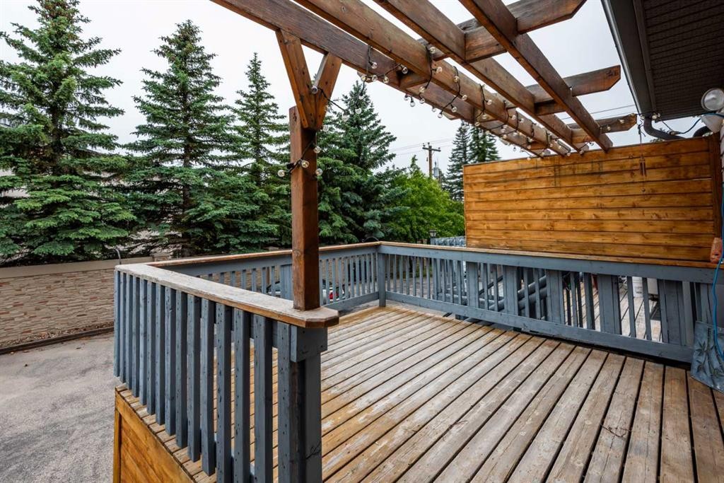 622 3 Street, Strathmore, AB