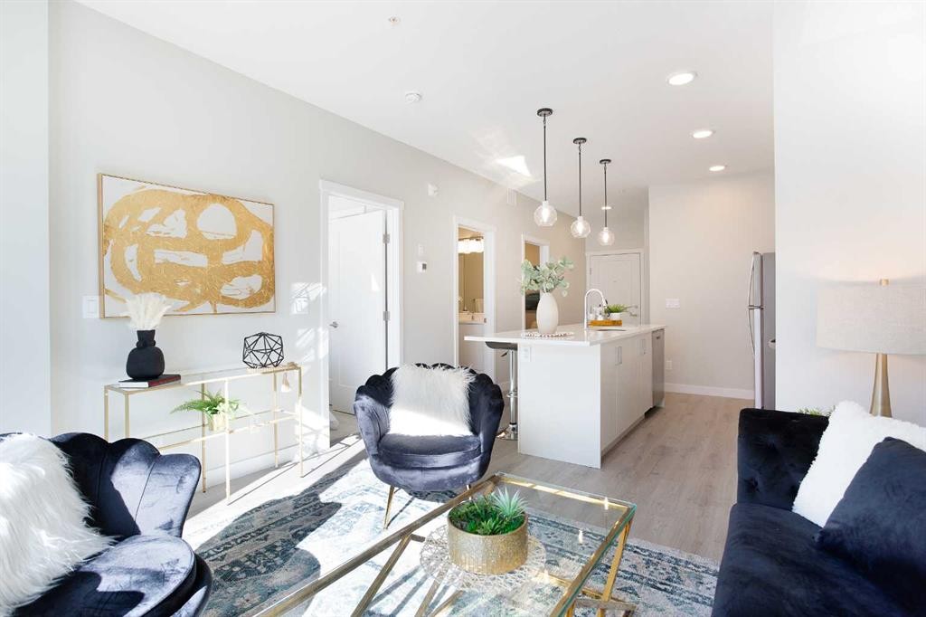 111-660 Shawnee Square, Calgary, AB