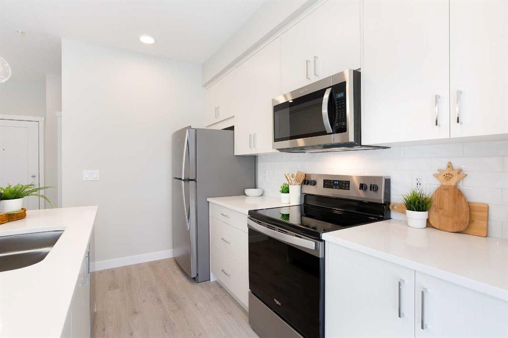111-660 Shawnee Square, Calgary, AB