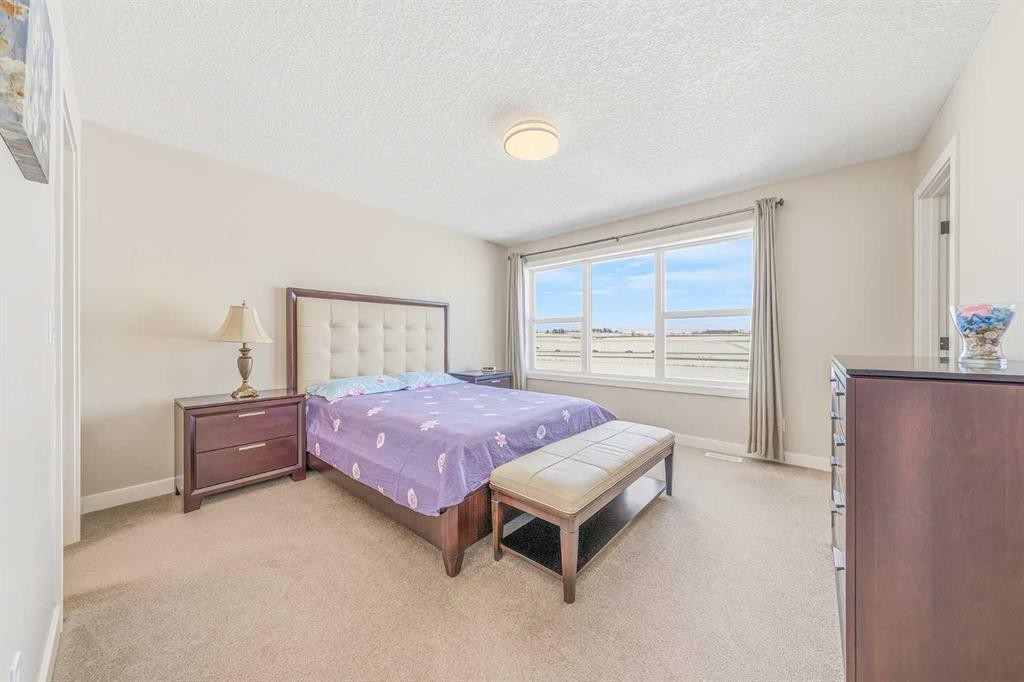91 Bridlecrest Street Sw, Calgary, AB