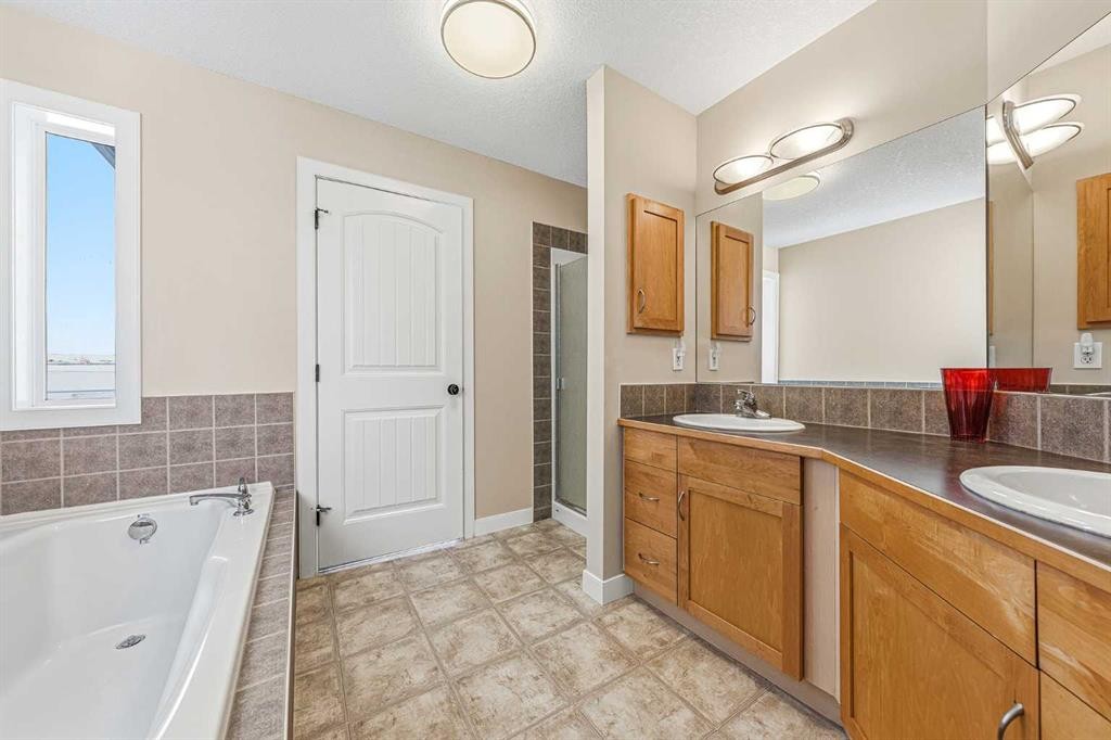 91 Bridlecrest Street Sw, Calgary, AB