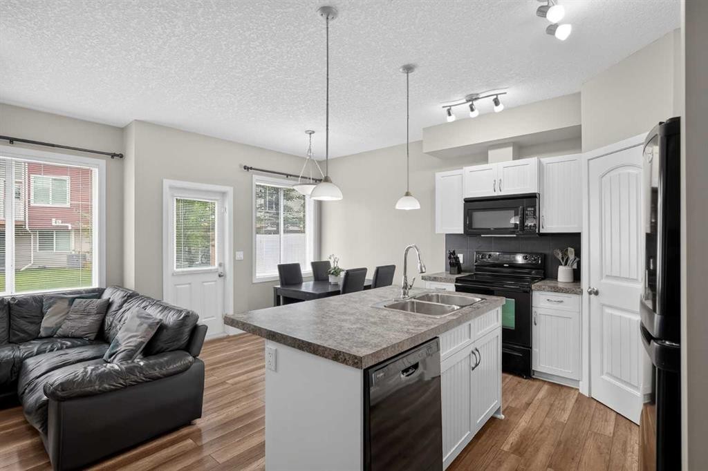 29 Sage Hill Common Nw, Calgary, AB