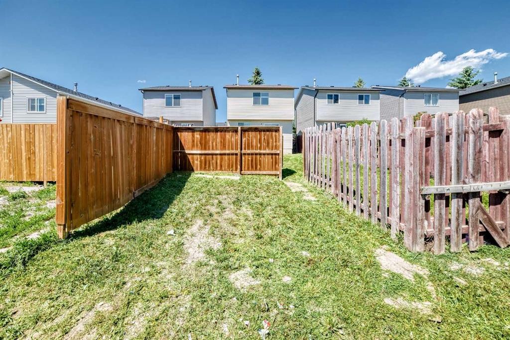 35 Martindale Court Ne, Calgary, AB