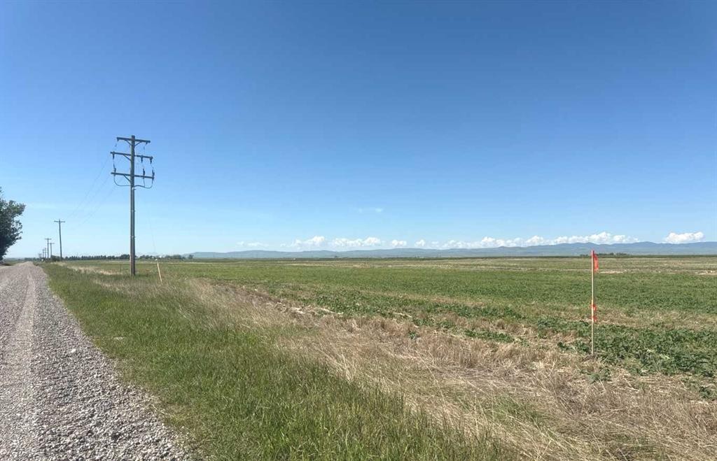 4;27;12;1;Se Highway #2, Claresholm, AB