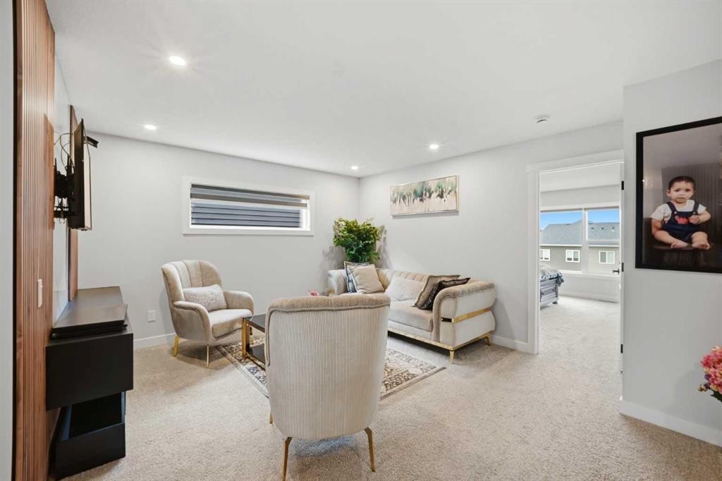 241 Homestead Crescent Ne, Calgary, AB - Indoor