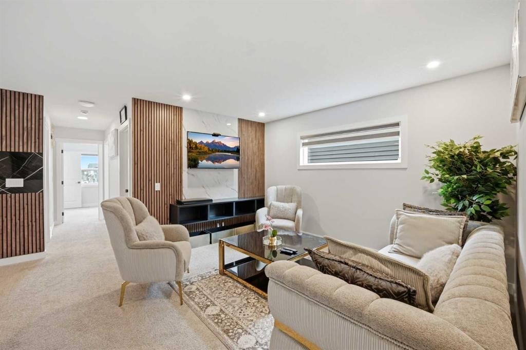 241 Homestead Crescent Ne, Calgary, AB - Indoor