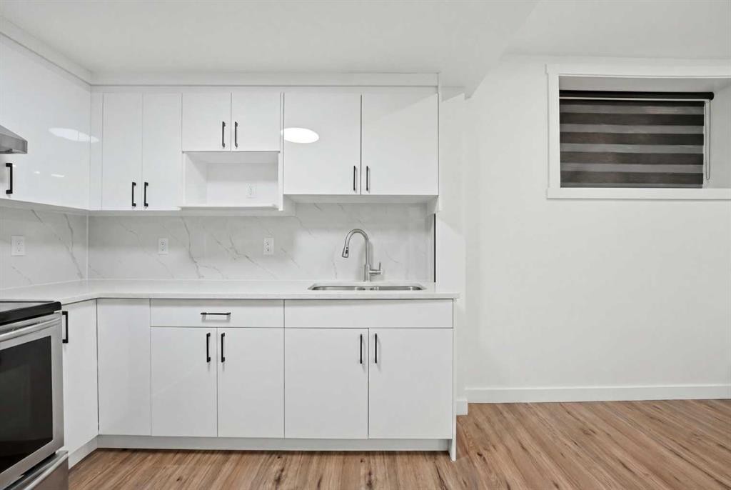 241 Homestead Crescent Ne, Calgary, AB - Indoor Photo Showing Kitchen