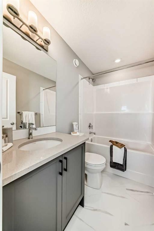 58 Sora Gardens Se, Calgary, AB