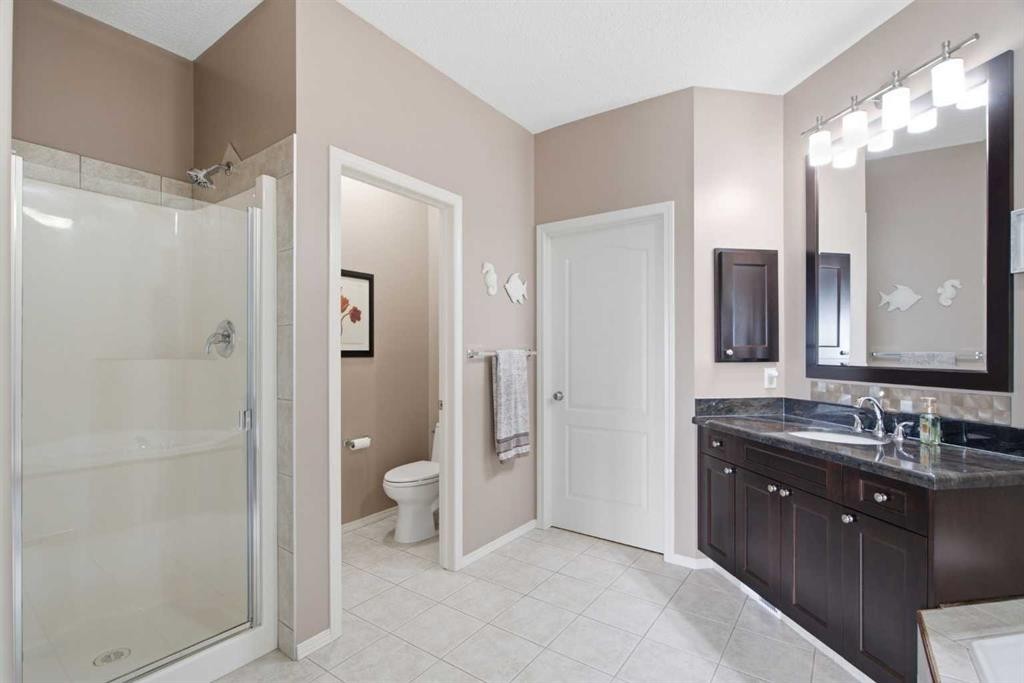9 Hampstead Green Nw, Calgary, AB