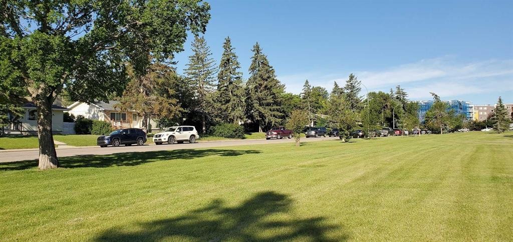 4319 Greenview Drive Ne, Calgary, AB - Outdoor