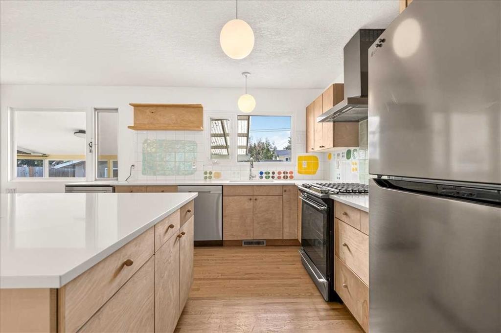 90 Armstrong Crescent Se, Calgary, AB